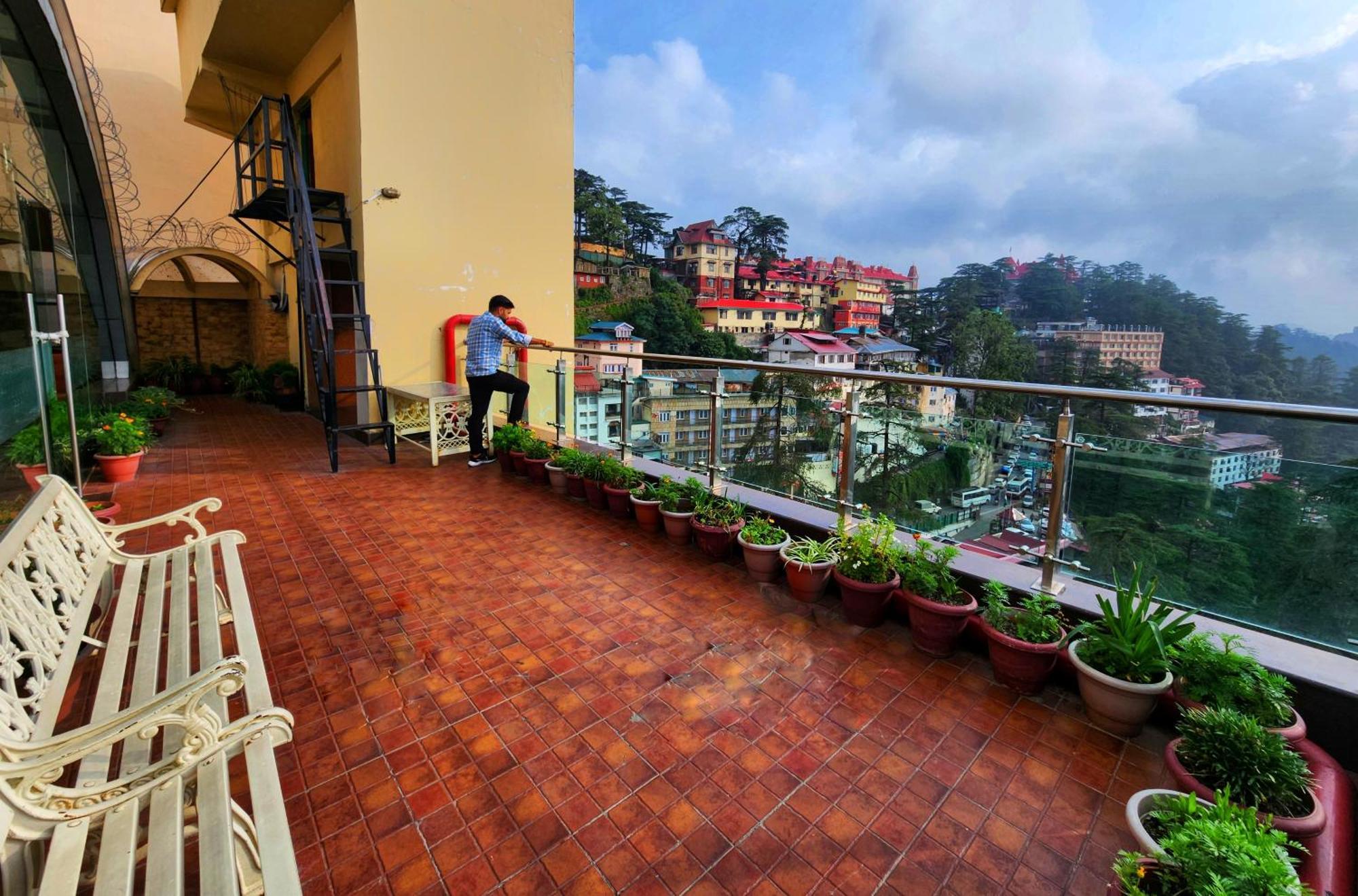 Hotel Surya Shimla Exterior foto